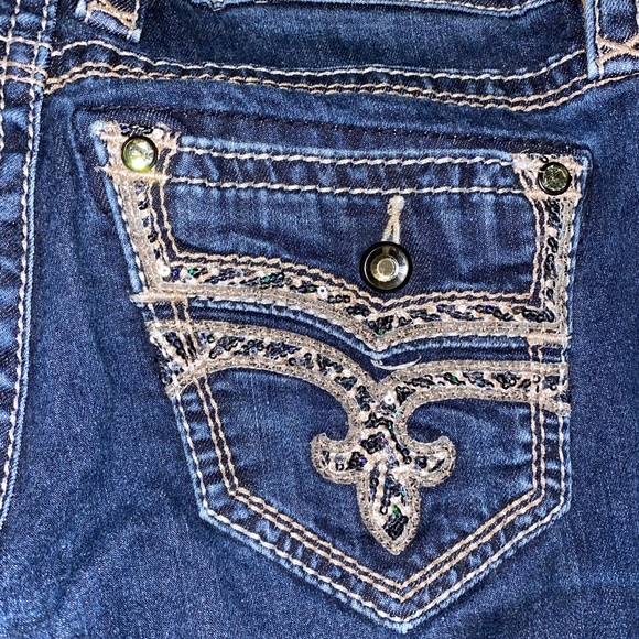 Rock Revival Jeans - Picture 7 of 8